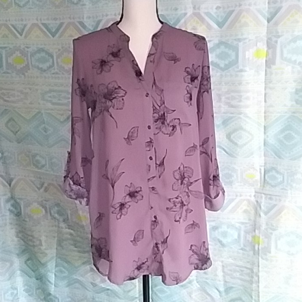 Medium Forever 21 Purple Floral Mid Sleeve Tunic